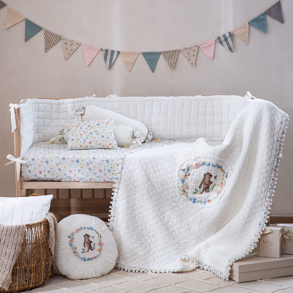 Baby Bedding Set - Bear and Bloom