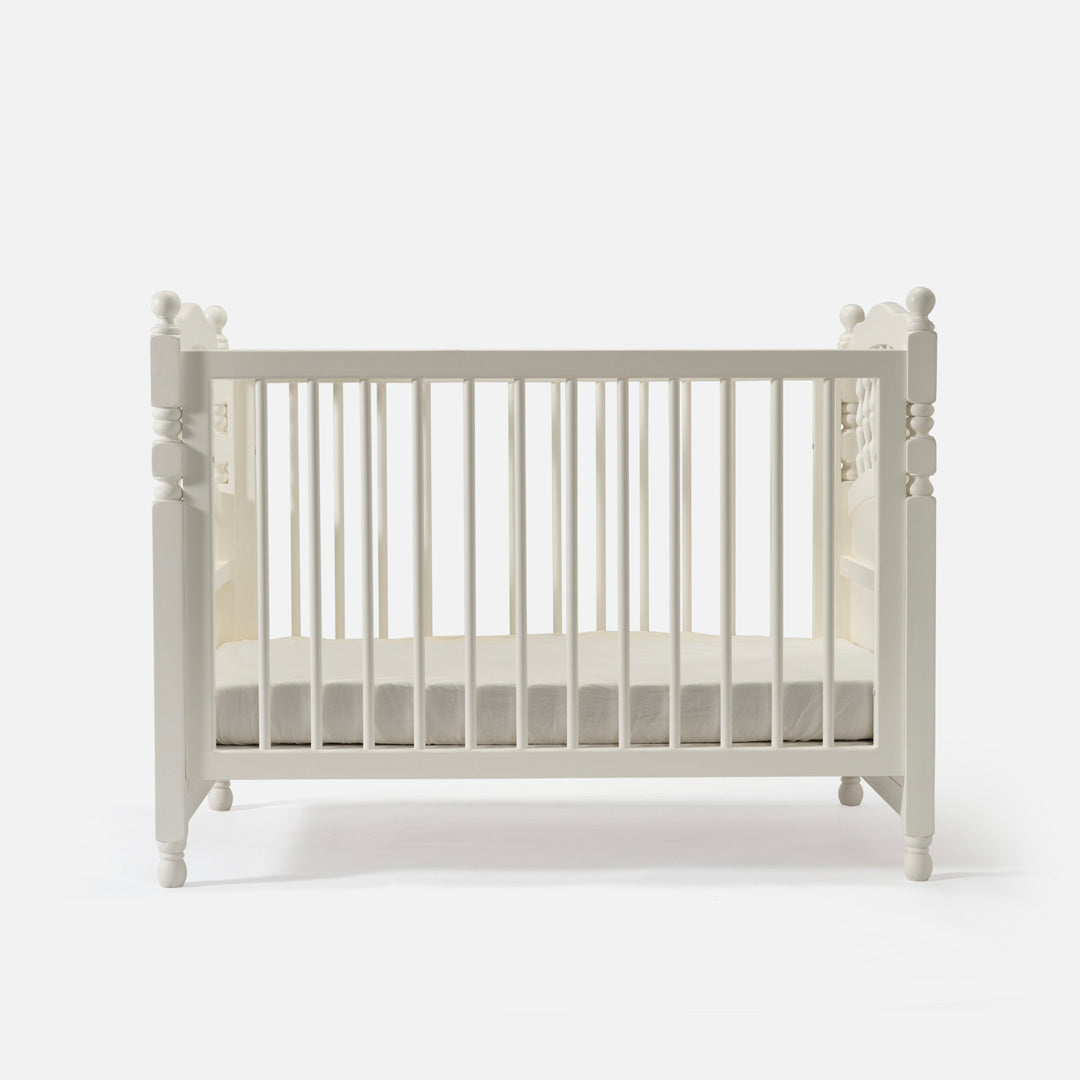Winnie Crib