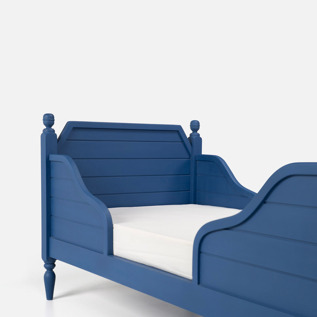 Finley Bed