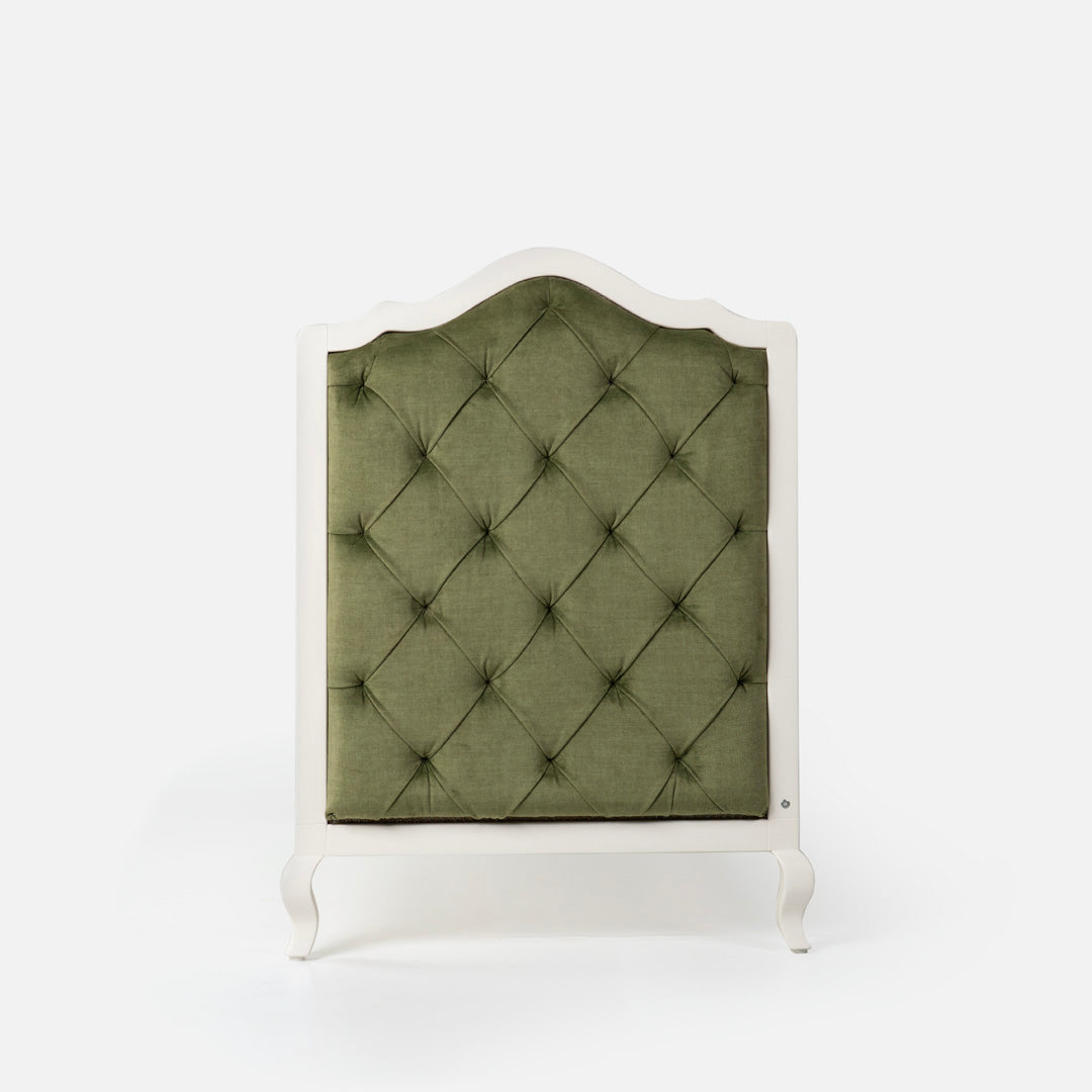 Madeleine Crib - Tufted