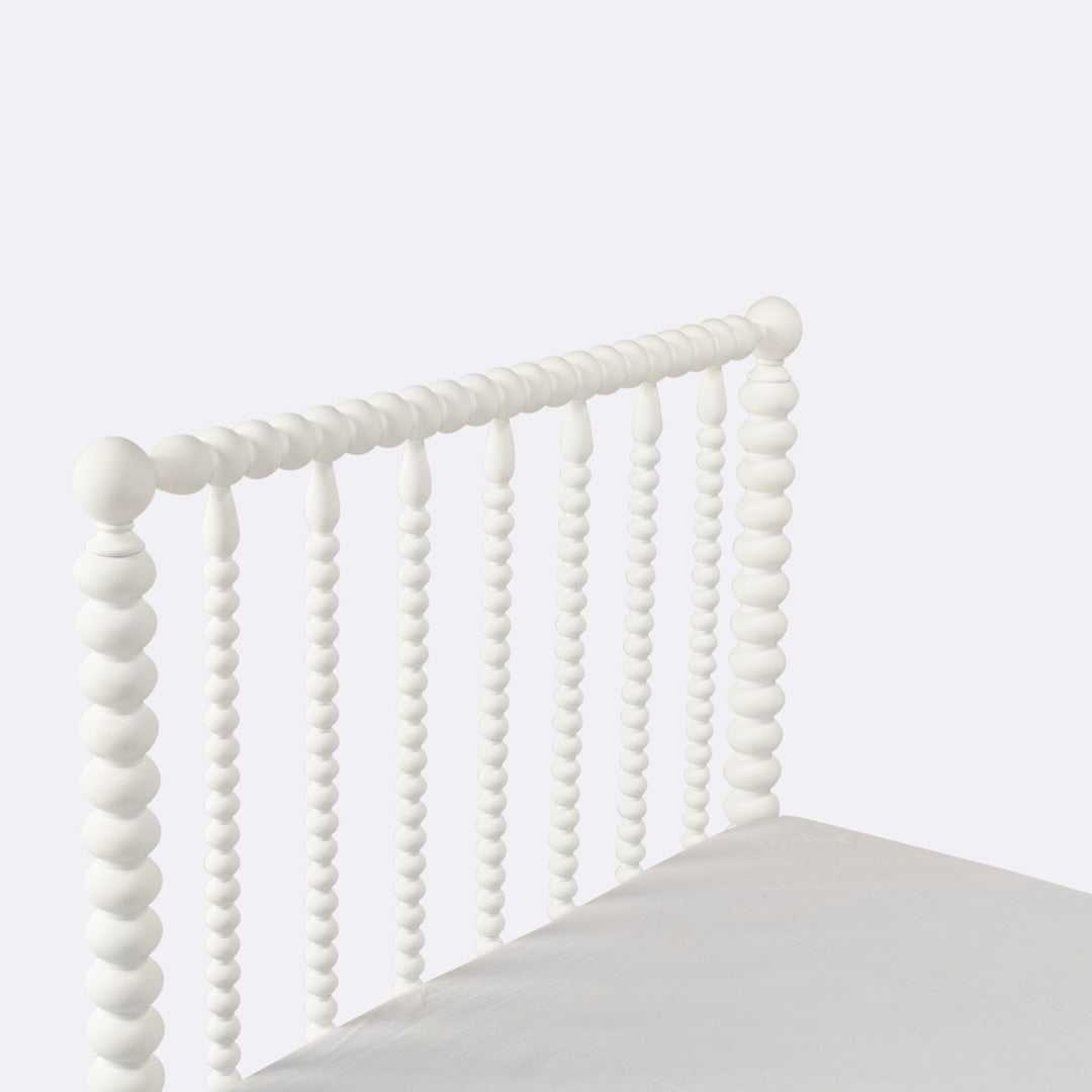 Lila Bed