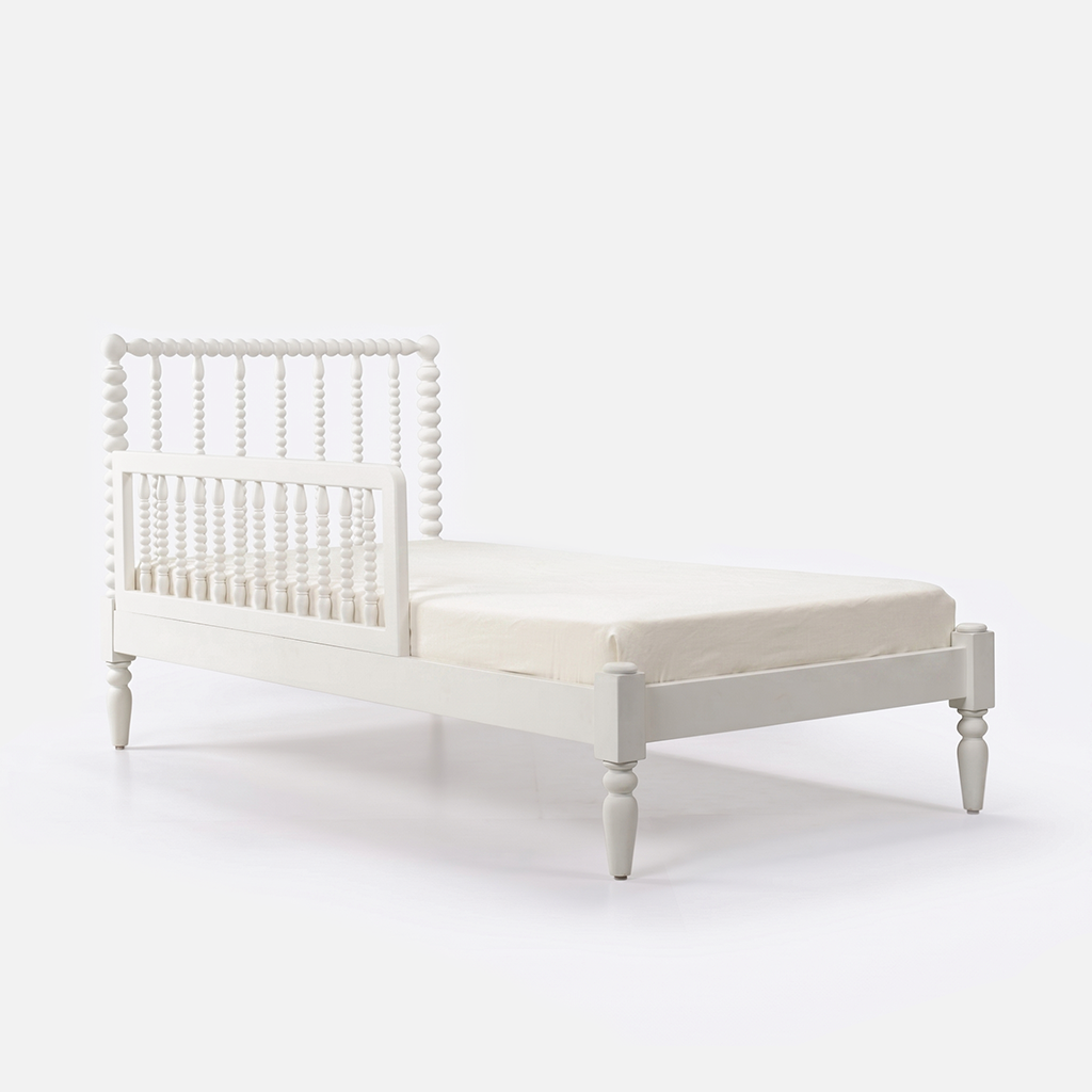 Lila Bed