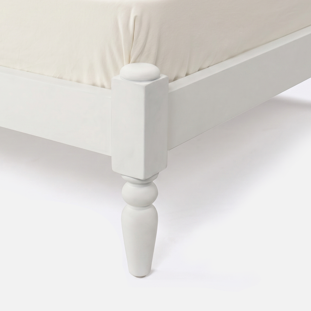 Lila Bed