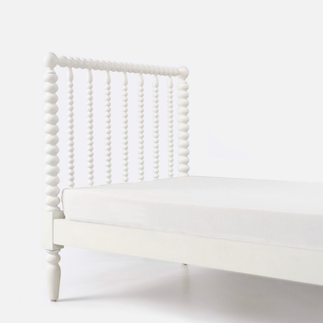 Lila Bed