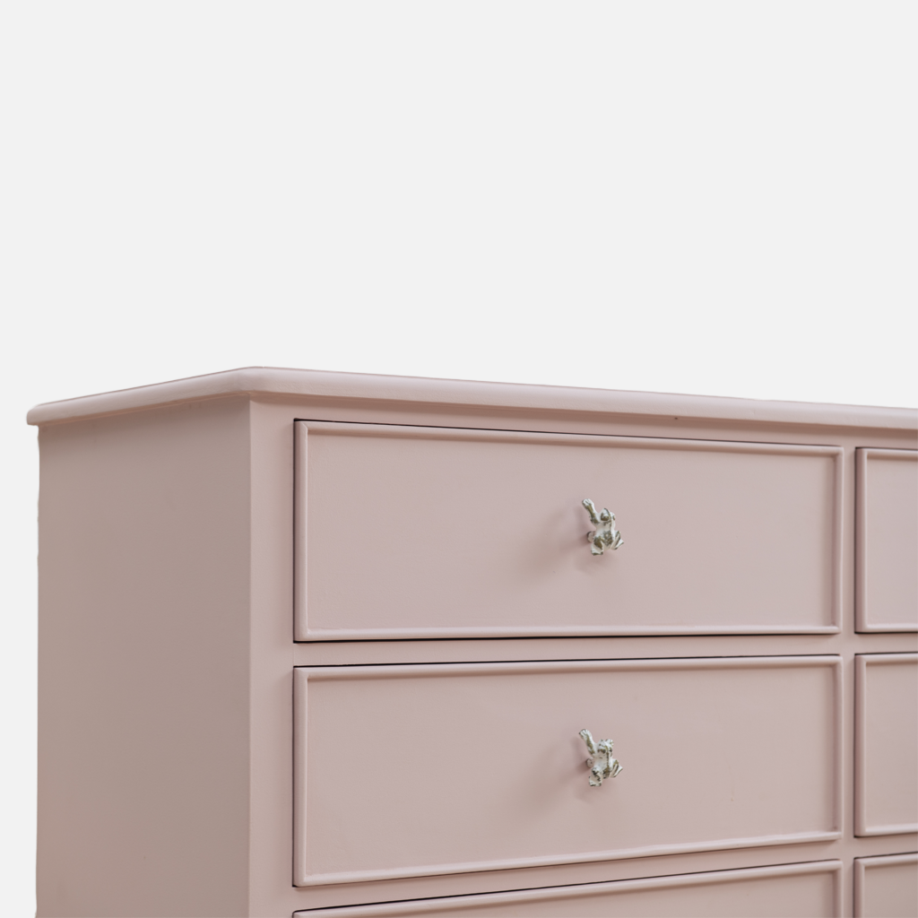 Potter chest of drawers