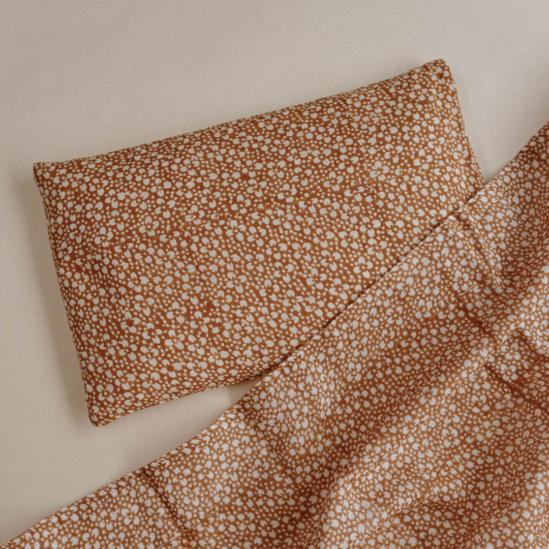 Head-shaping Mustard Rai Pillow - Garden - with 2 Pillow covers