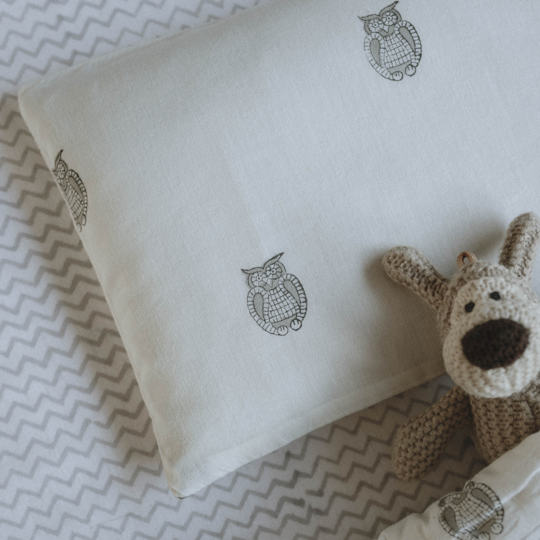 Head-shaping Mustard Rai Pillow - Owl